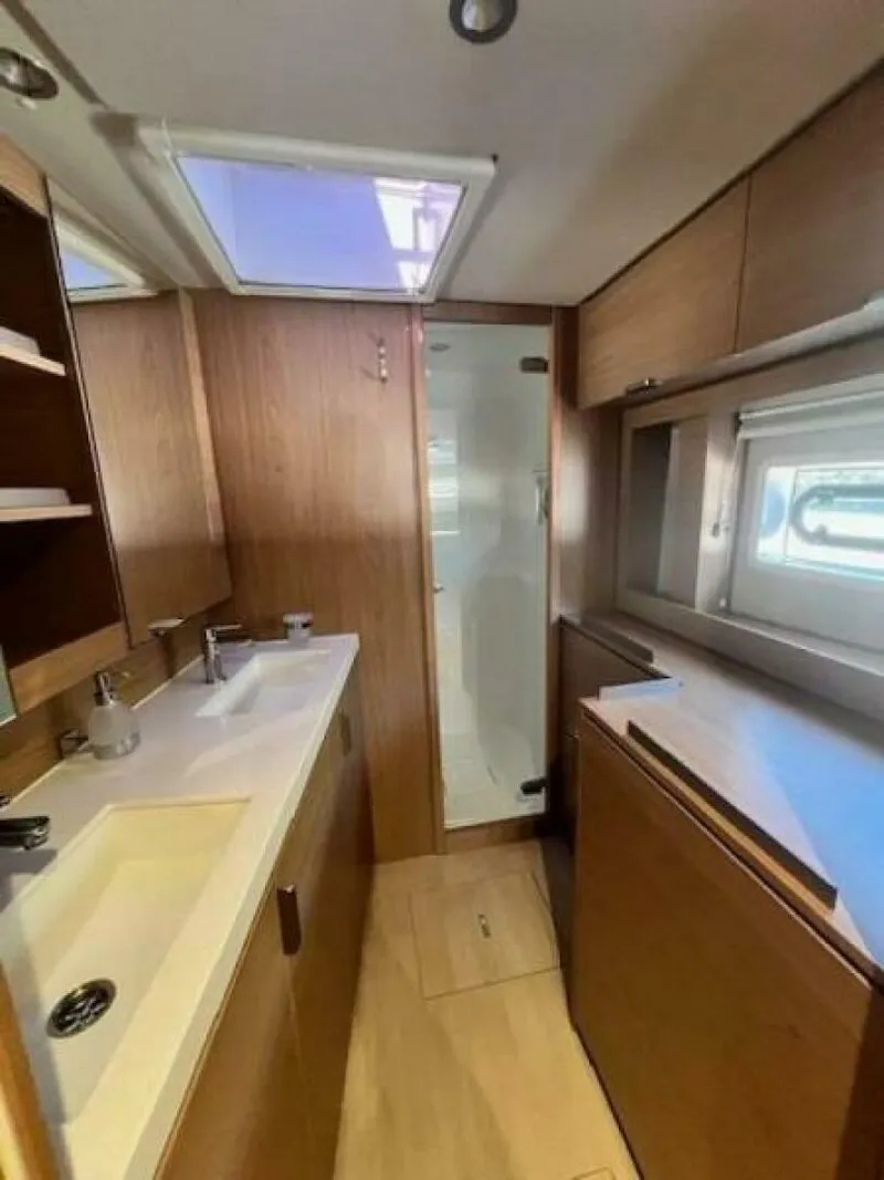 Slide: The Image of Bali 4.6 2026 - 5823908