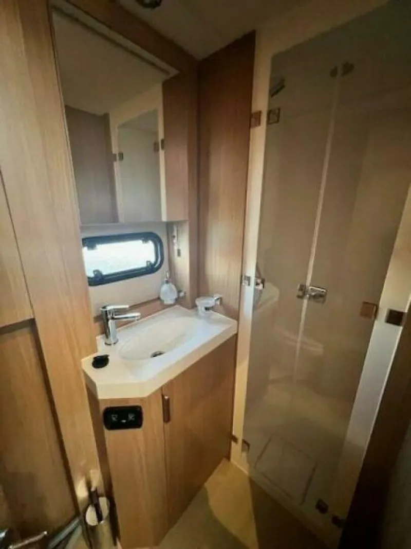 Slide: The Image of Bali 4.6 2026 - 5823910