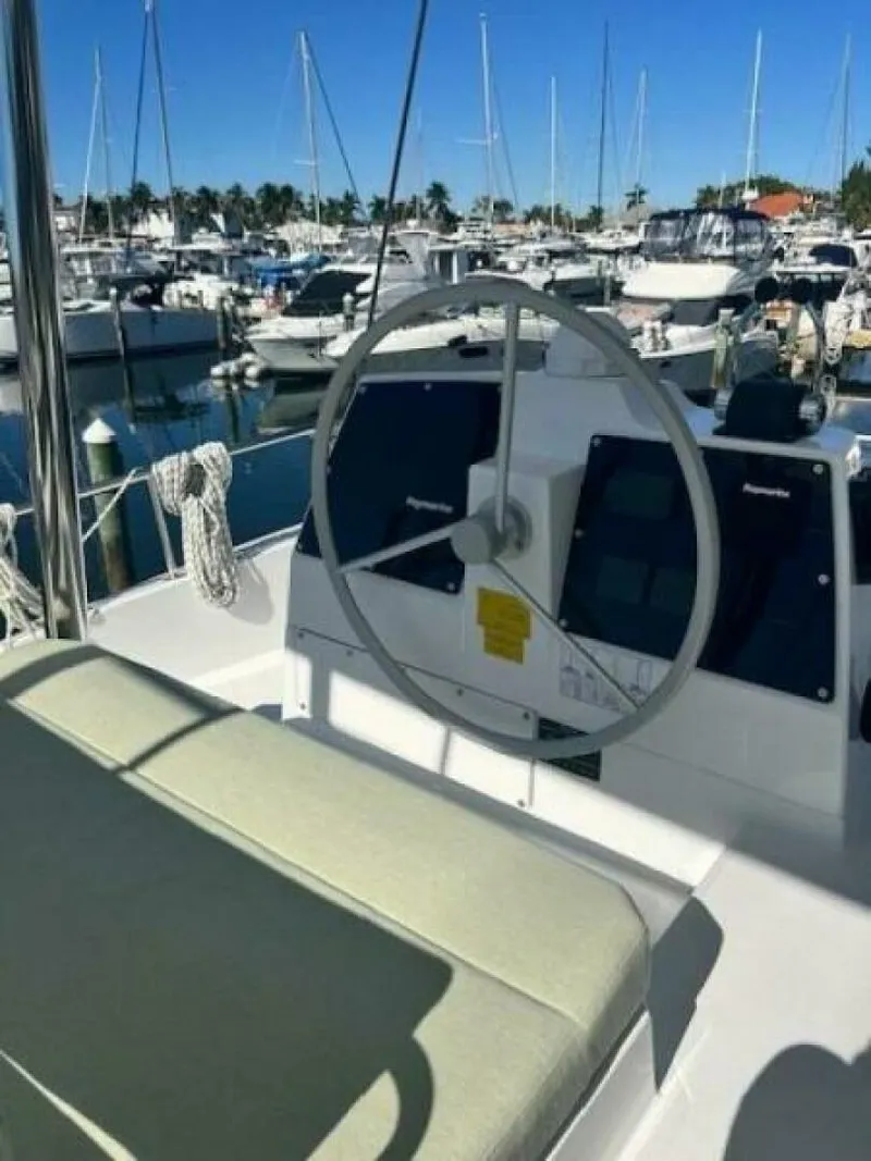 Slide: The Image of Bali 4.6 2026 - 5823893