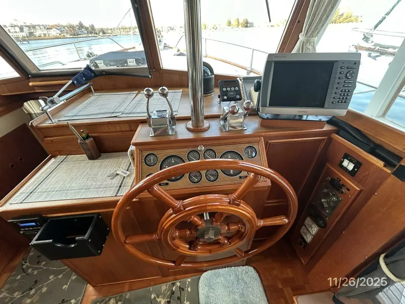 Slide: The Image of 42' Grand Banks lower helm2 - 5824562