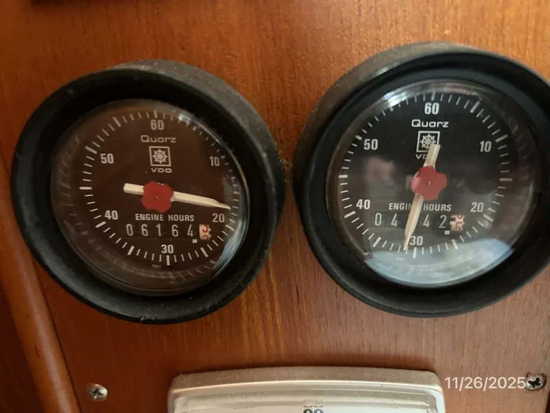 Slide: The Image of 42' Grand Banks main engines hour meters - 5824566