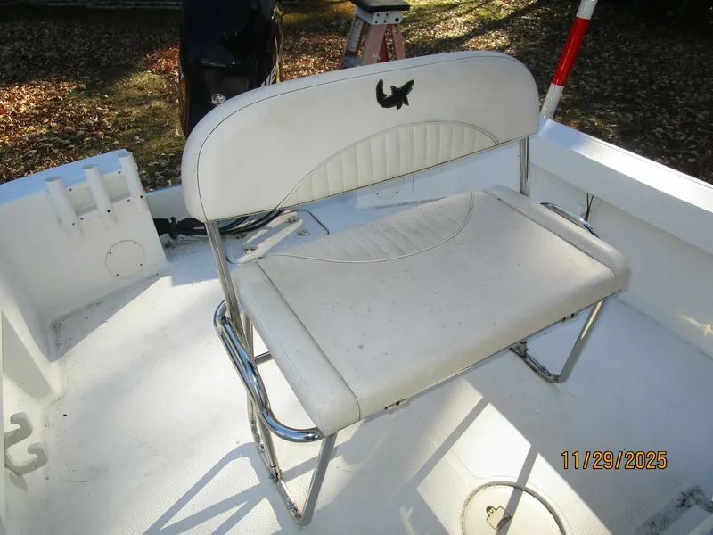 Slide: The Image of 18' Mako helm benchseat2 - 5824621