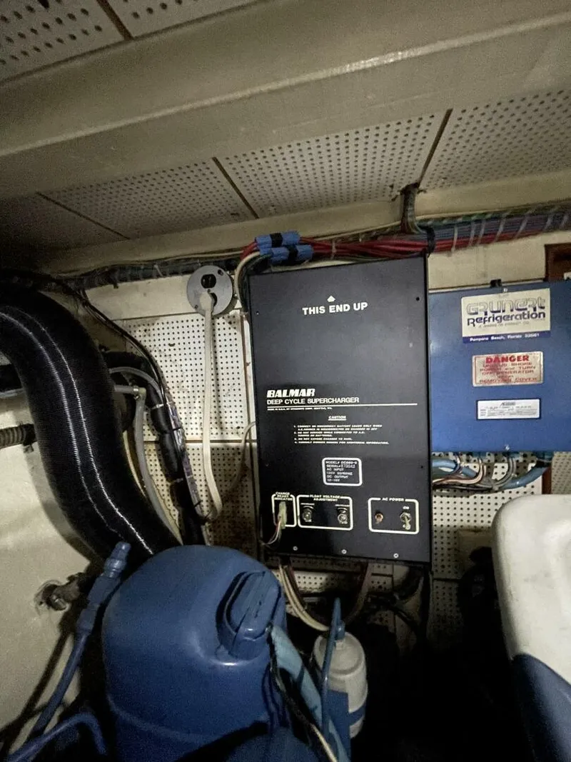 Slide: The Image of Grand Banks 42 Classic 1984 - 5824651