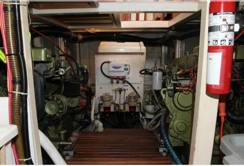 Slide: The Image of Grand Banks 42 Classic 1984 - 5824636