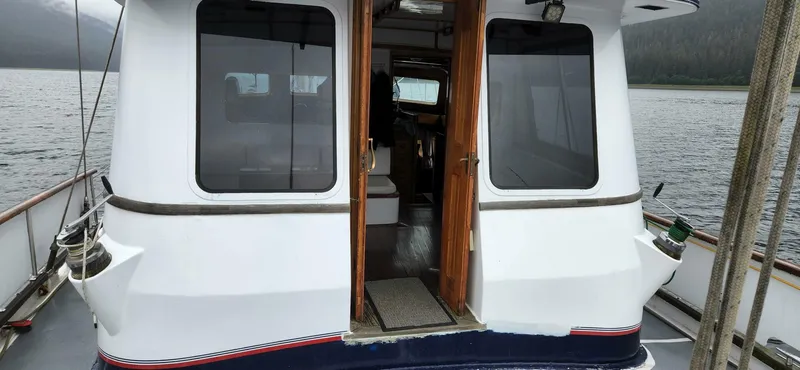 Slide: The Image of Custom Thackwray Pilothouse Motorsailer 1983 - 5824731