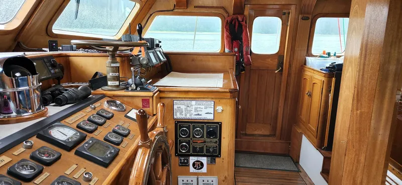 Slide: The Image of Custom Thackwray Pilothouse Motorsailer 1983 - 5824740