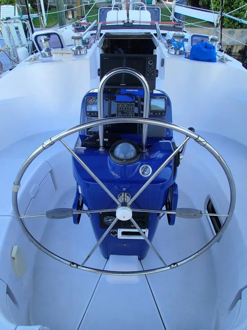 Slide: The Image of Hunter 376 1997 - 5827245