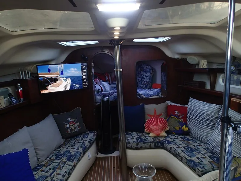 Slide: The Image of Hunter 376 1997 - 5827309