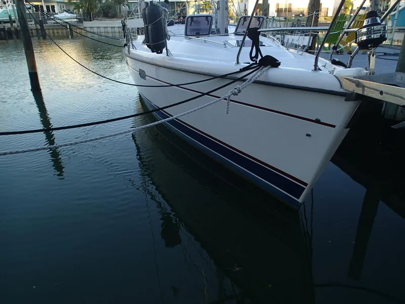 Slide: The Image of Hunter 376 1997 - 5827336