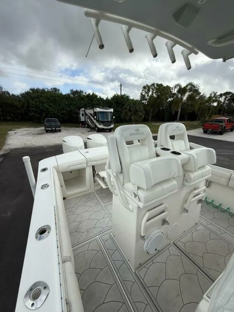 Slide: The Image of Regulator Marine 28 2017 - 5824873