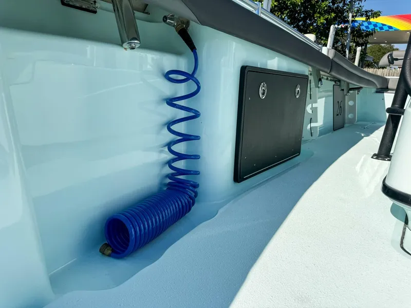 Slide: The Image of Yellowfin 26 2019 - 5824960