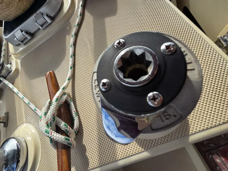 Slide: The Image of Island Packet 38 1988 - 5829398