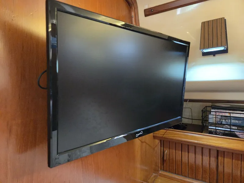 Slide: The Image of Island Packet 38 1988 - 5829414