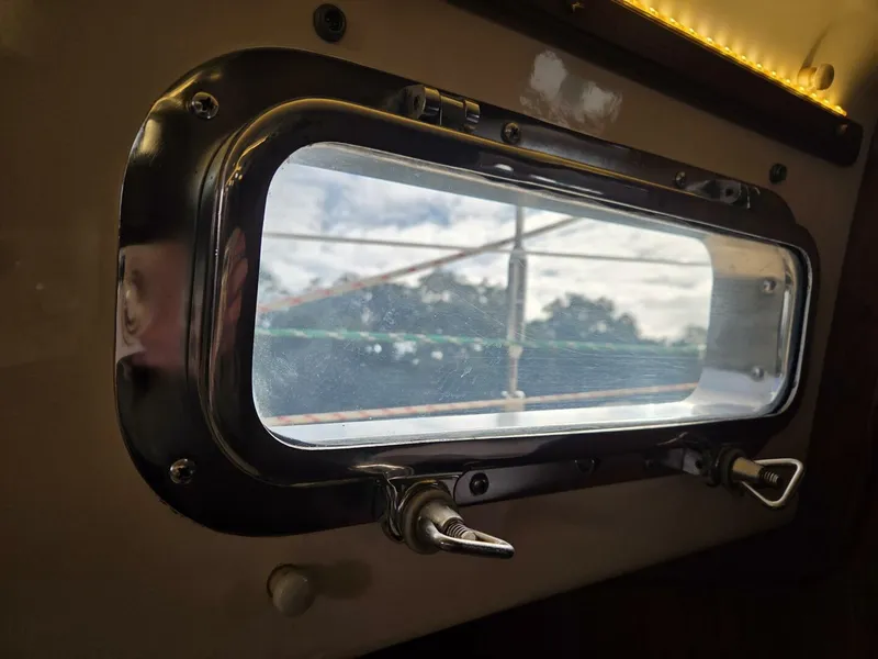 Slide: The Image of Island Packet 38 1988 - 5829407