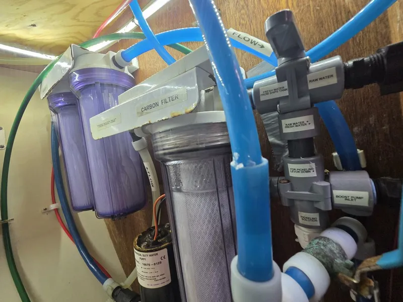 Slide: The Image of Island Packet 38 1988 - 5829411