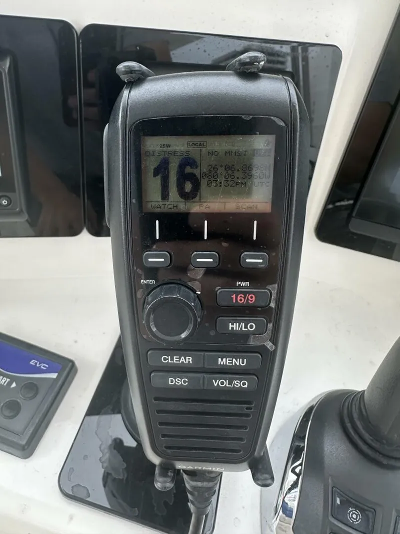 Slide: The Image of Neptunus 62 Flybridge 2012 - 5825169