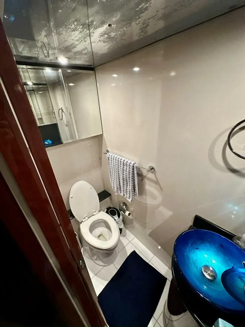 Slide: The Image of Neptunus 62 Flybridge 2012 - 5825094