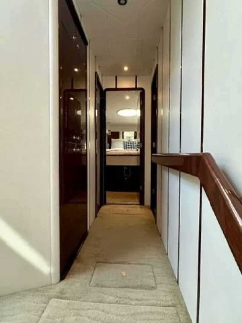 Slide: The Image of Neptunus 62 Flybridge 2012 - 5825099