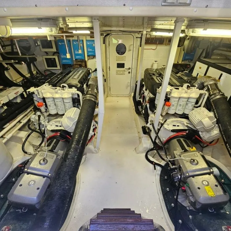 Slide: The Image of Neptunus 62 Flybridge 2012 - 5825117