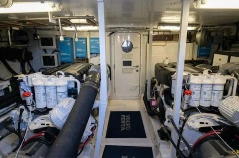 Slide: The Image of Neptunus 62 Flybridge 2012 - 5825119