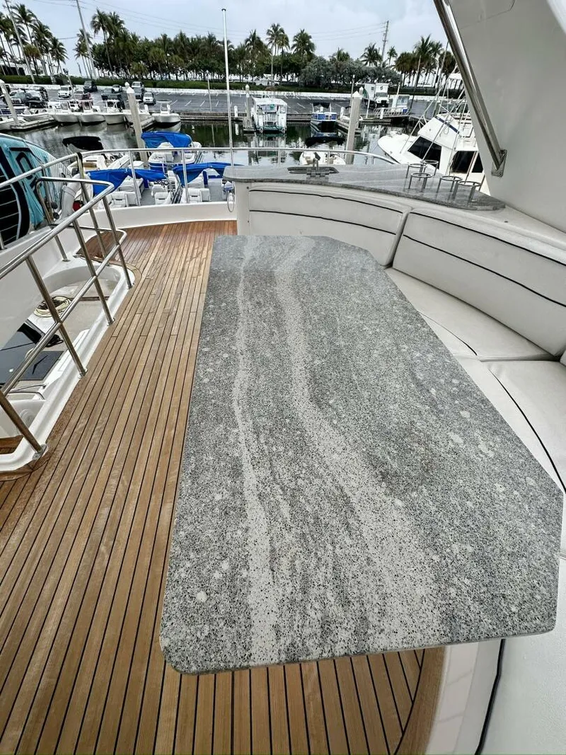 Slide: The Image of Neptunus 62 Flybridge 2012 - 5825074