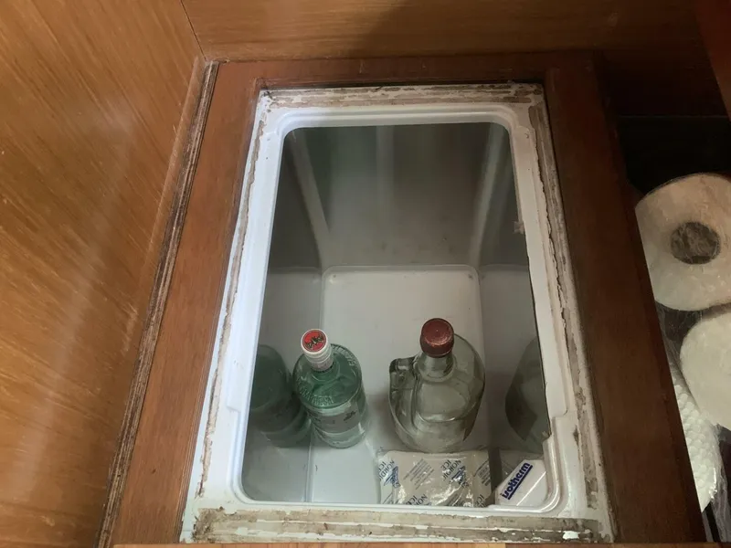 Slide: The Image of Jeanneau 42DS 2007 - 5825380