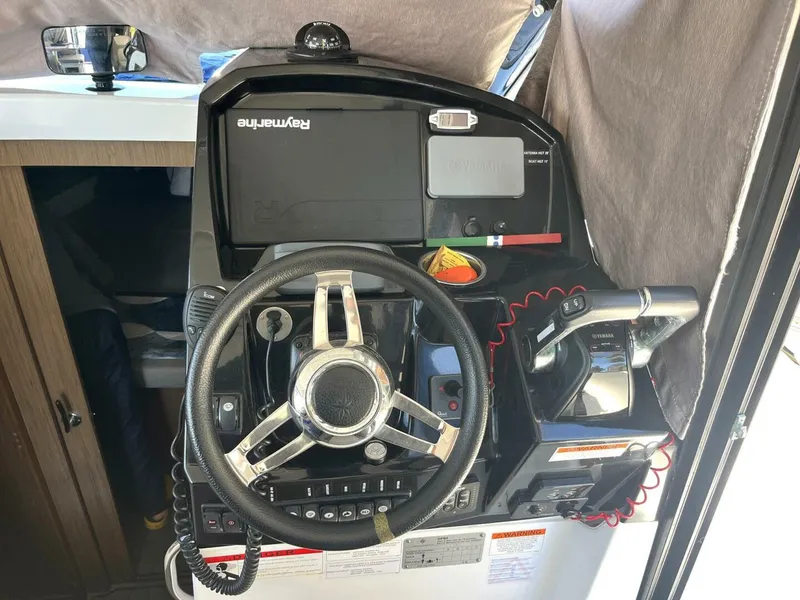 Slide: The Image of Jeanneau NC 895 2018 - 5825509