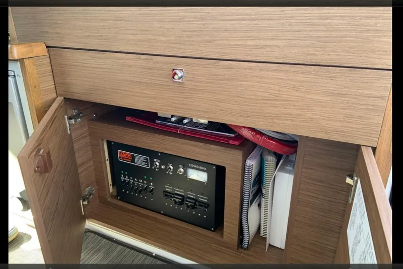 Slide: The Image of Jeanneau NC 895 2018 - 5825514