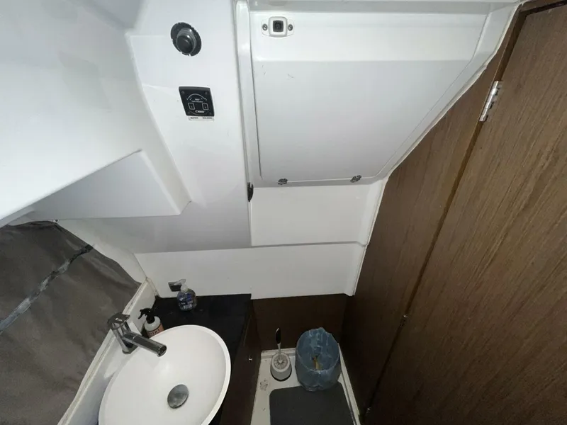 Slide: The Image of Jeanneau NC 895 2018 - 5825521