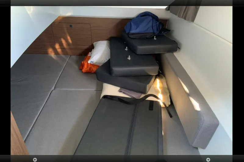 Slide: The Image of Jeanneau NC 895 2018 - 5825524