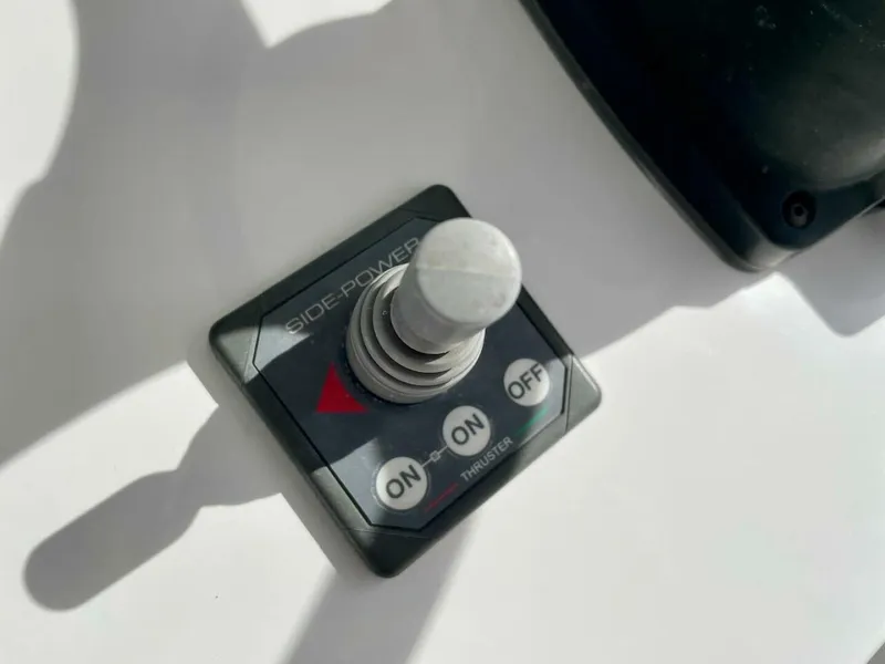 Slide: The Image of Bahama 37CC 2013 - 5825967