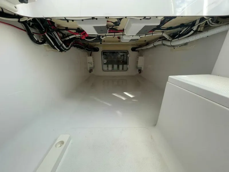 Slide: The Image of Bahama 37CC 2013 - 5825948