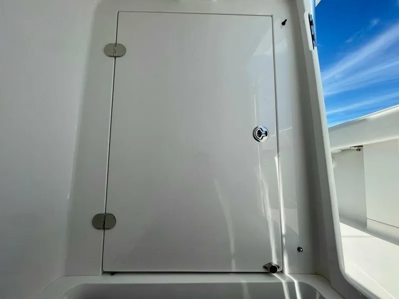 Slide: The Image of Bahama 37CC 2013 - 5825949