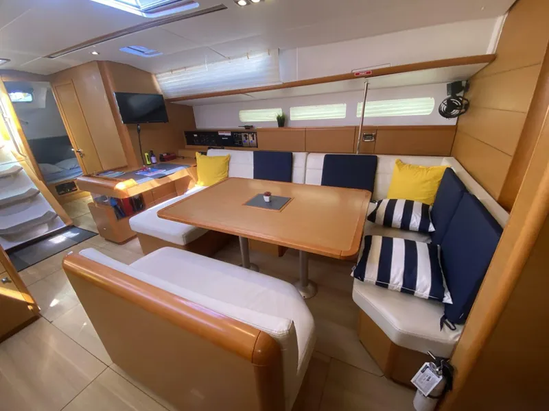 Slide: The Image of Jeanneau 519 2016 - 5827466