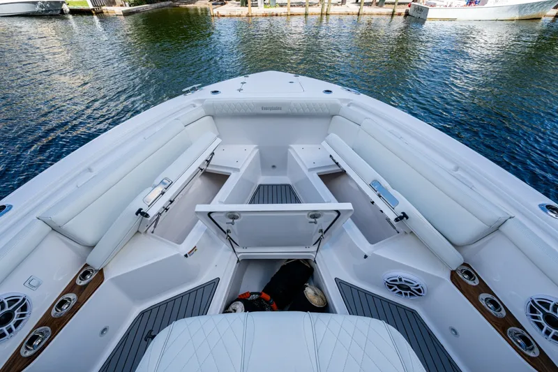 Slide: The Image of Everglades 395 Center Console 2020 - 7087692