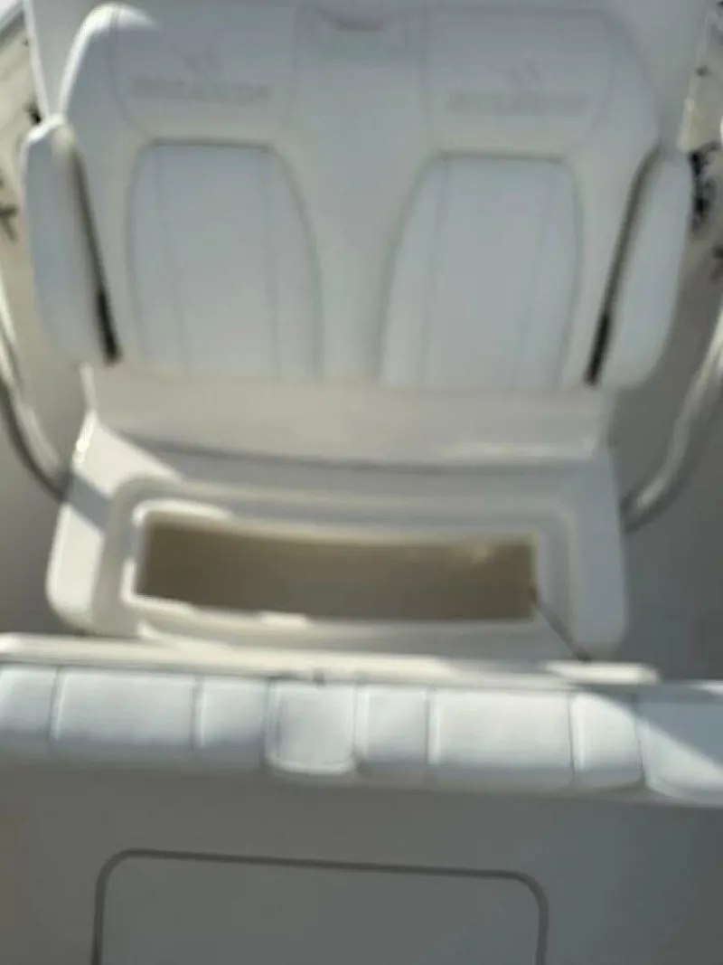 Slide: The Image of 0005478526 - 5826127