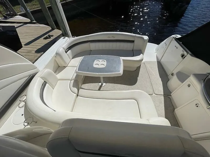 Slide: The Image of Sea Ray 390 Sundancer 2005 - 5826556