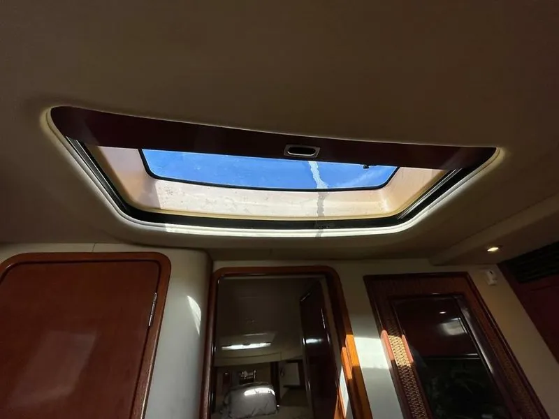 Slide: The Image of Sea Ray 390 Sundancer 2005 - 5826581