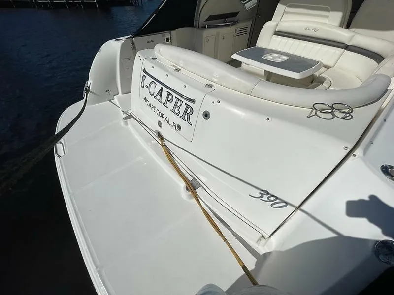 Slide: The Image of Sea Ray 390 Sundancer 2005 - 5826542