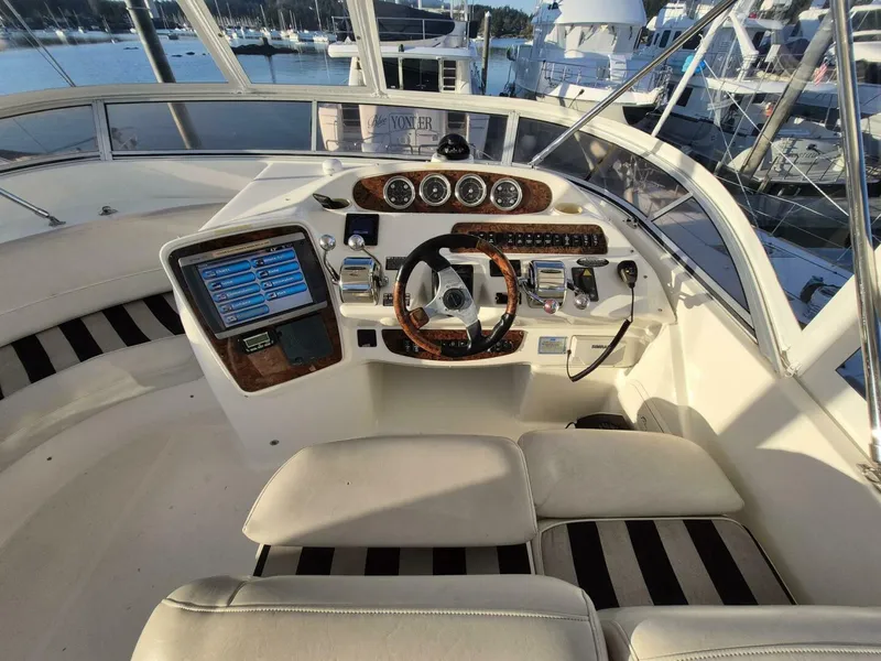 Slide: The Image of Meridian 411 Sedan 2006 - 5826881