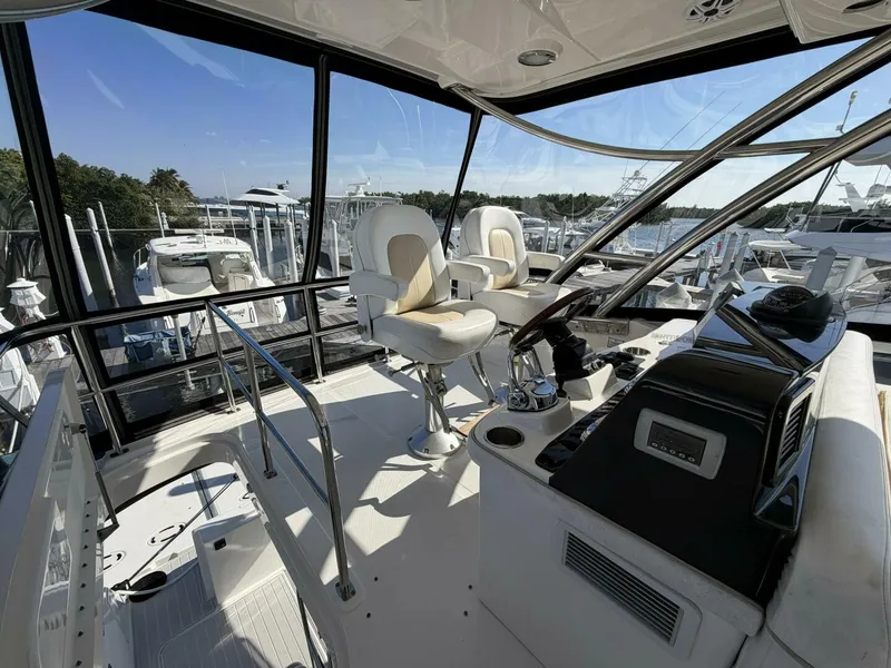 Slide: The Image of 2008 Sea Ray 47 Sedan Bridge - Flybridge Helm - 5841523
