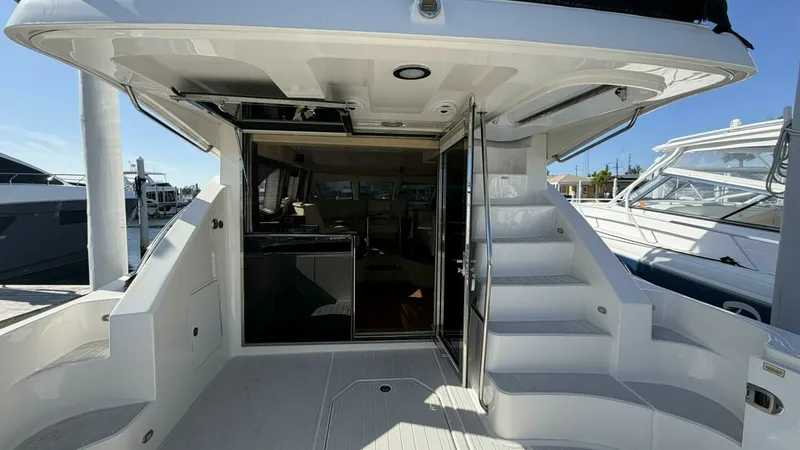 Slide: The Image of 2008 Sea Ray 47 Sedan Bridge - Aft Deck - 6613419