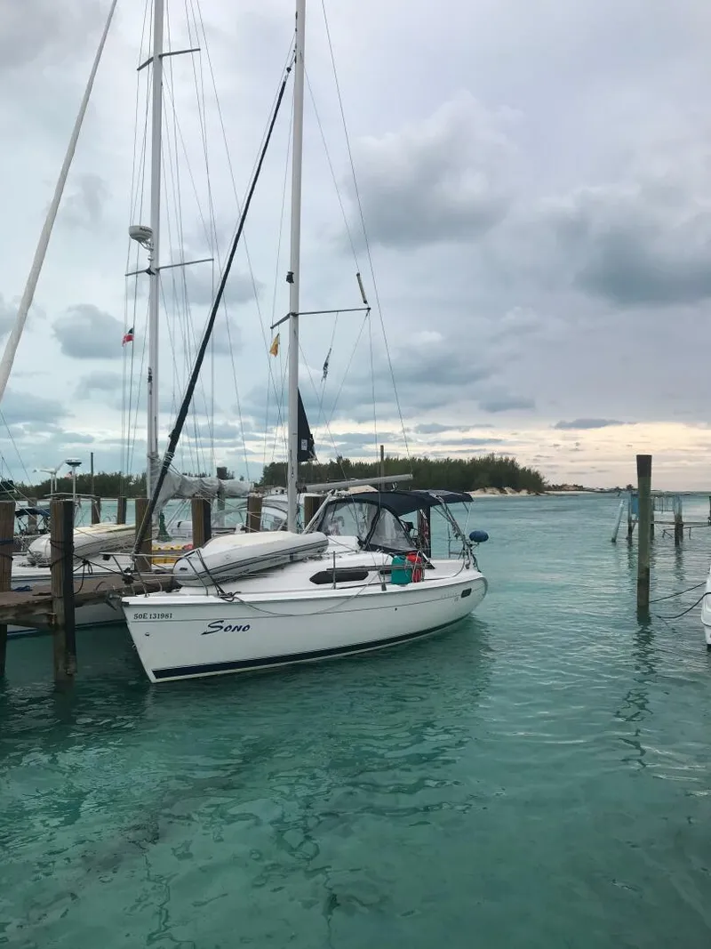 Slide: The Image of Hunter 305 2003 - 5826634