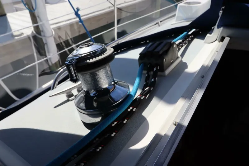 Slide: The Image of Nonsuch 260 1995 - 5826681