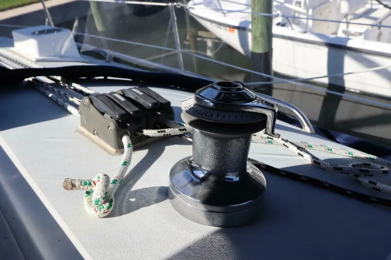 Slide: The Image of Nonsuch 260 1995 - 5826682