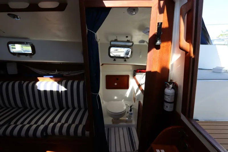 Slide: The Image of Nonsuch 260 1995 - 5826698