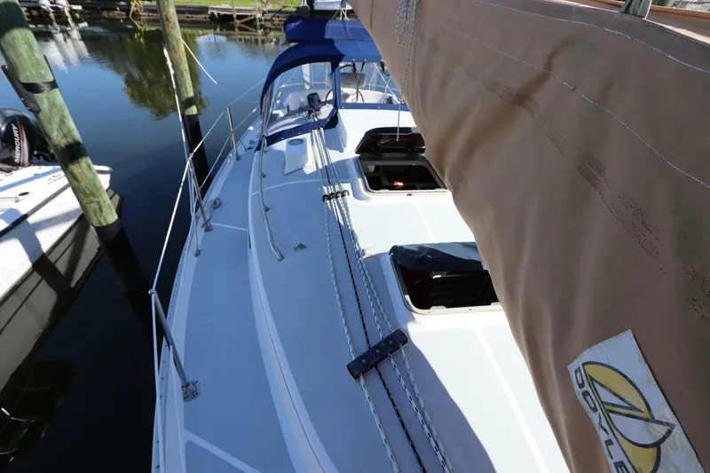 Slide: The Image of Nonsuch 260 1995 - 5826671