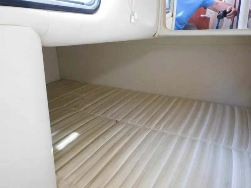 Slide: The Image of Monterey 302 Sport Cruiser 2006 - 5826838