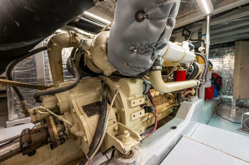 Slide: The Image of Tollycraft 48 1991 - 5827177