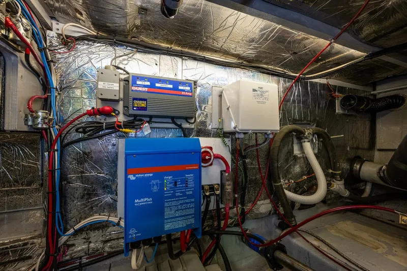 Slide: The Image of Tollycraft 48 1991 - 5827175